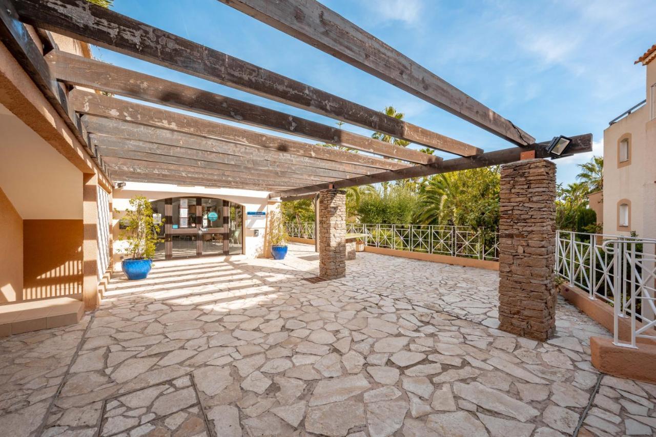 Residence Pierre & Vacances L'Anse De Pramousquier Le Lavandou Dış mekan fotoğraf