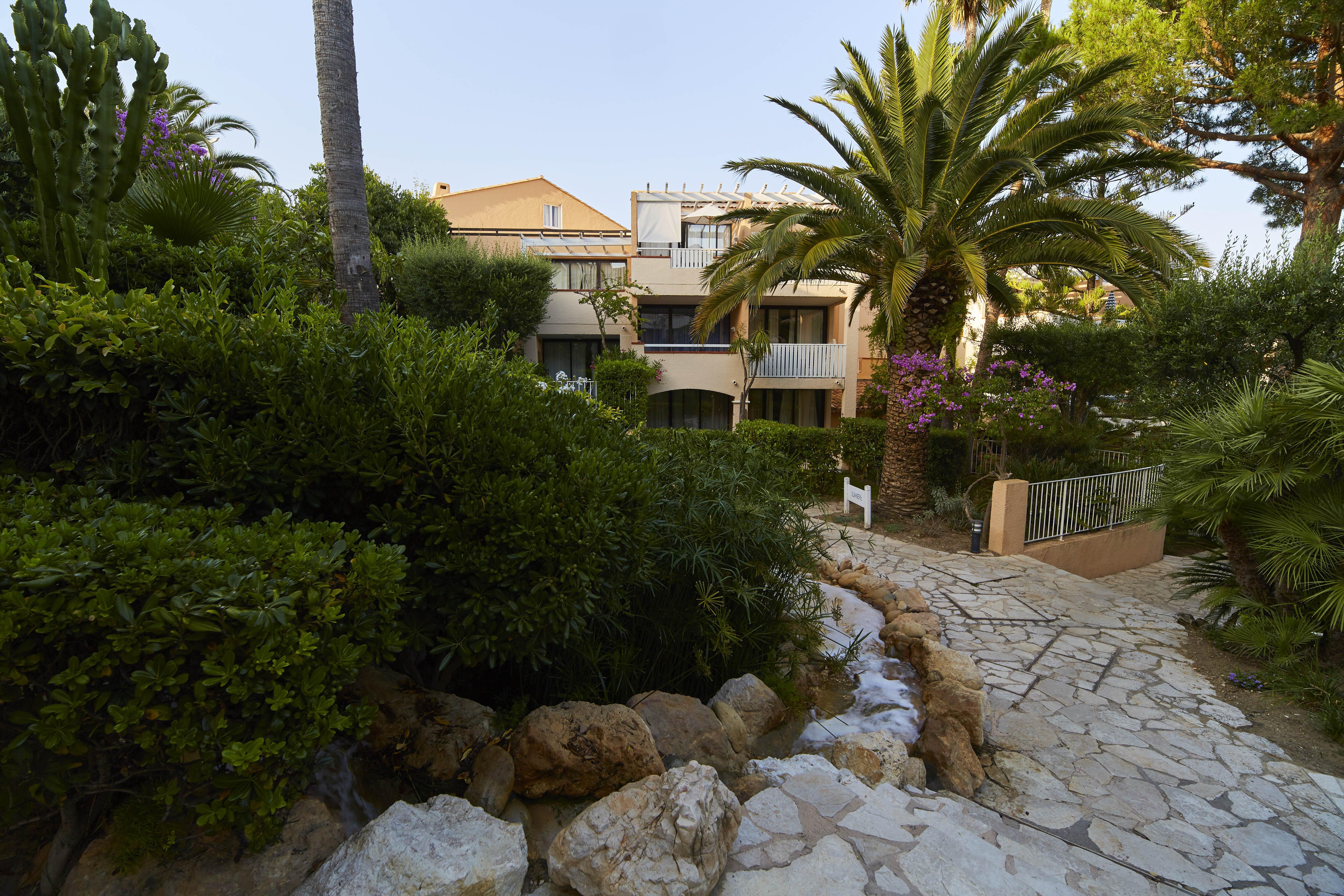 Residence Pierre & Vacances L'Anse De Pramousquier Le Lavandou Dış mekan fotoğraf