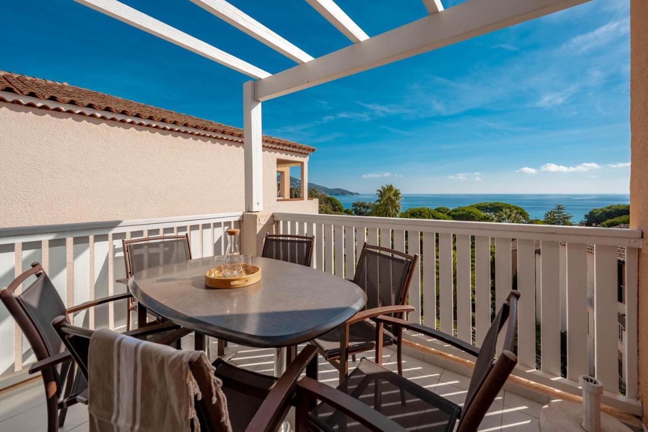 Residence Pierre & Vacances L'Anse De Pramousquier Le Lavandou Dış mekan fotoğraf