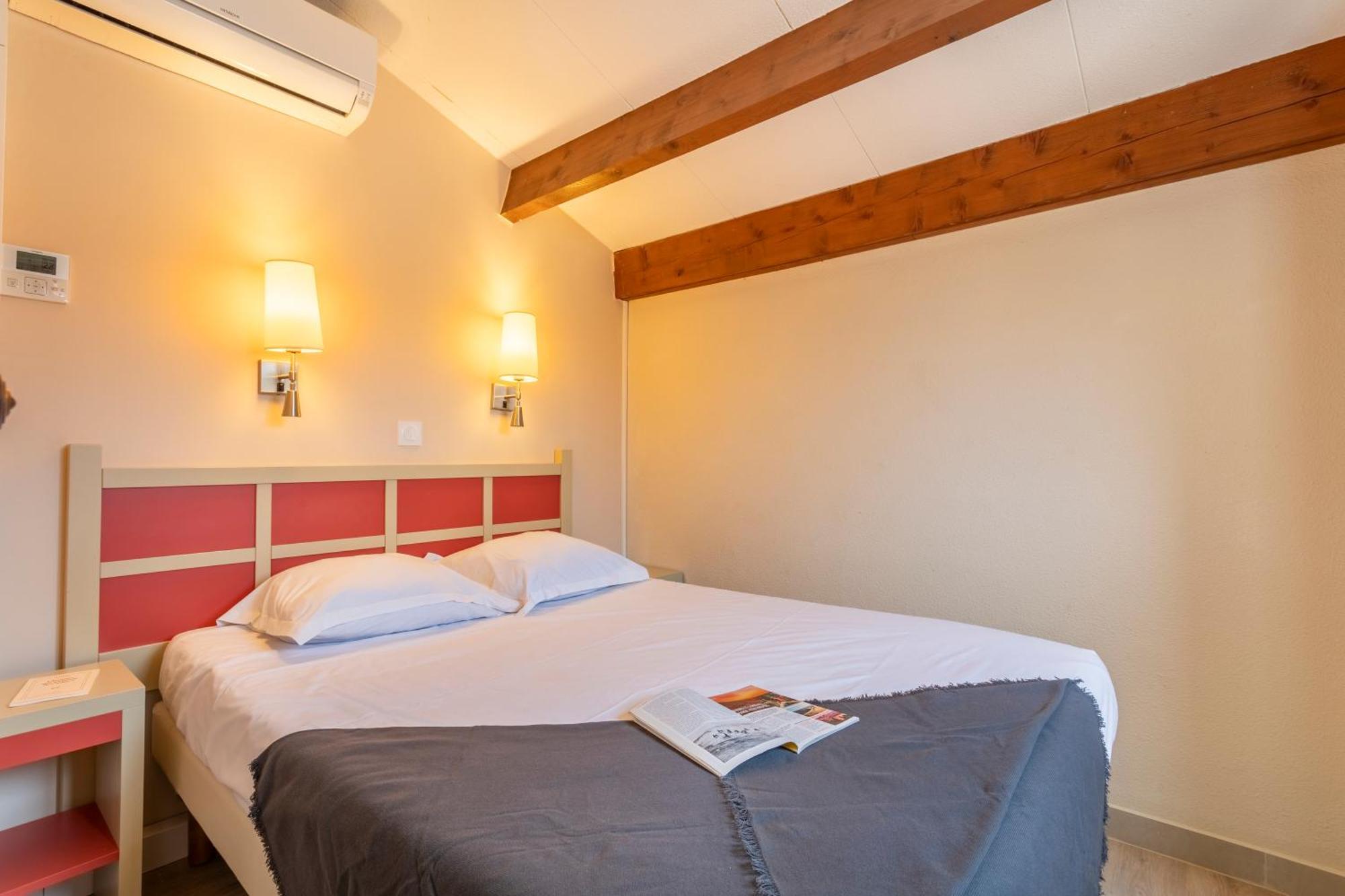 Residence Pierre & Vacances L'Anse De Pramousquier Le Lavandou Dış mekan fotoğraf